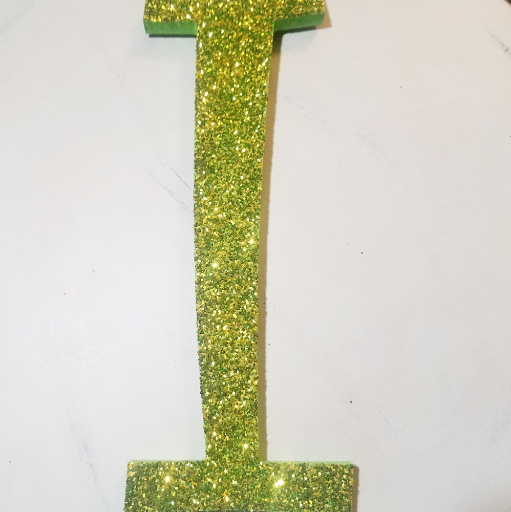 Custom-made lime green glitter letter I 12 x 4inch
